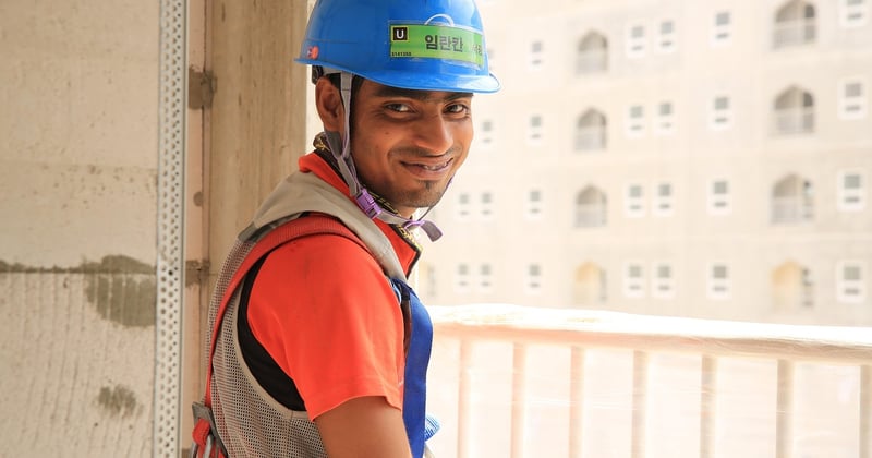 Renforcer la sécurité de son chantier extérieur avec des gants antichocs