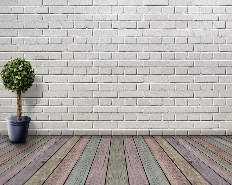 Palettes en bois : le matériau roi (mais galère à travailler)